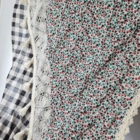 Pimkie Boho Layered Scarf Shawl Wrap Black Ivory Floral Check Tassel - Picture 8 of 12
